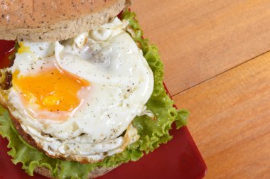 Karabiber ile Burger