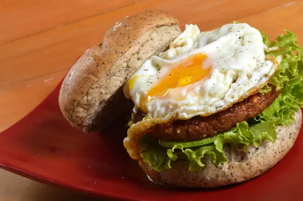 Burger con pepe nero — Foto Stock