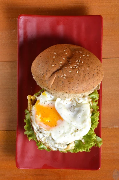 Burger con pepe nero — Foto Stock