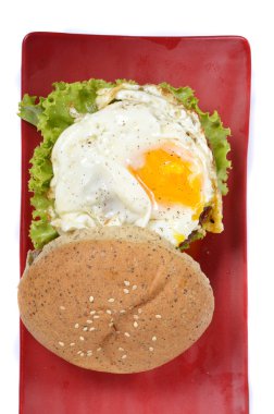 Karabiber ile Burger