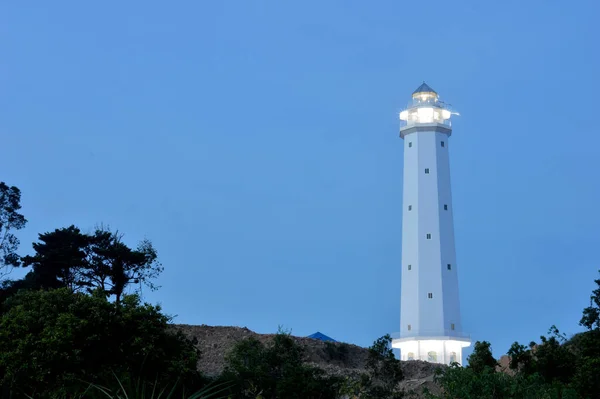 Tanjung Batu Tarakan灯塔的白色塔 印度尼西亚 — 图库照片