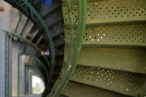 Ijzeren Wenteltrap Een Vuurtoren Tanjung Batu Tarakan Indonesia — Stockfoto