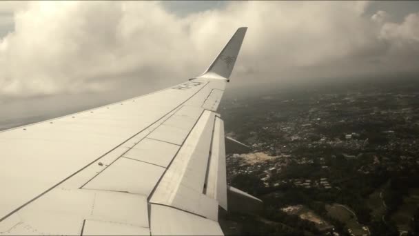 Balikpapan Indonesien August 2016 Blick Aus Dem Fenster Des Flugzeugs — Stockvideo