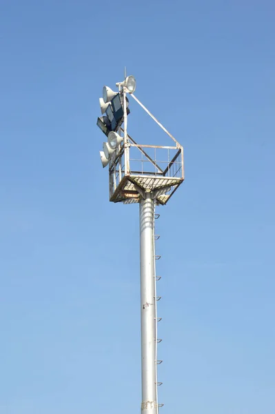 Stadium Light Poles Blue Sky Backgrounds — Zdjęcie stockowe