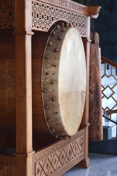 Big Bedug Drum Mosque Made Cowhide Beaten Eve Prayer — Stock Photo, Image