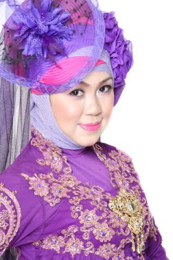 Güzel bir müslüman kadının portresi.