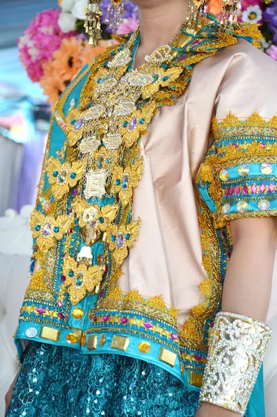 Indonésia vestido de noiva tradicional — Fotografia de Stock