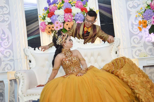 Indonesia novias parejas —  Fotos de Stock