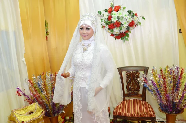 Indonesische bruid — Stockfoto