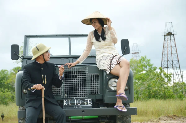 Indonezyjski-Suknie ślubne par prewedding photoshoot — Zdjęcie stockowe