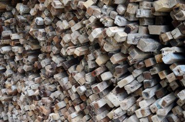 desen sıra yığınının üstündeki eski arka plan günlükleri