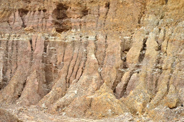 Colinas áridas debido a la minería de arena de dragado — Foto de Stock