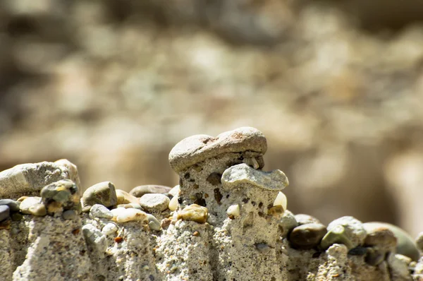 Batu akik ou pierre naturelle sur les sables — Photo