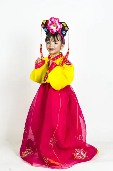 Asian dziewczynka nosić tradycyjny koreański Suknie — Zdjęcie stockowe