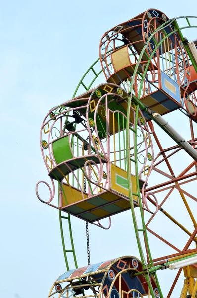 Wheel ferris on the market carnival area — Stock Photo, Image