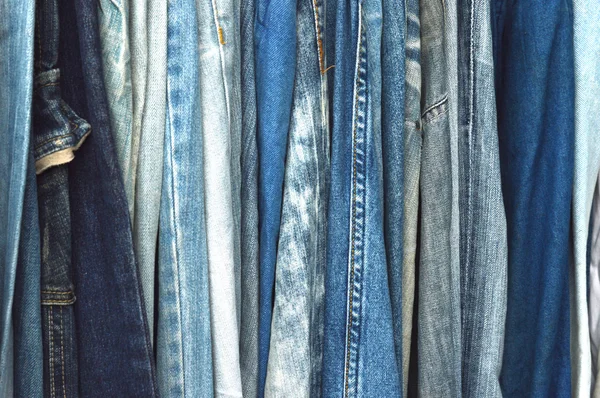 Detailed texture and pattern of old blue jeans — Stock Photo, Image