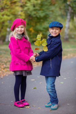 mutlu çocuklar sonbahar Park