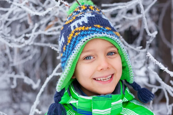 Winterjunge — Stockfoto