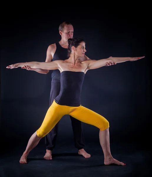 Yoga couple — Stock Photo, Image