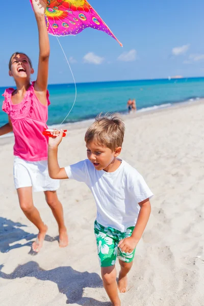 Kids with kite. — Stock Photo, Image