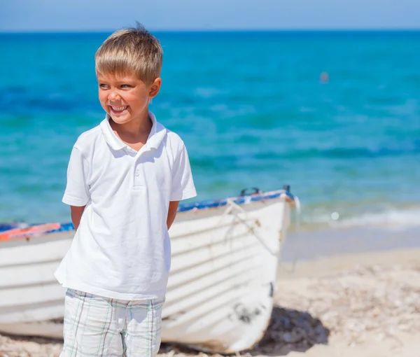 Boy with boat — Stock Photo, Image