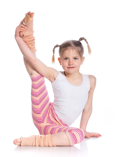 Flicka träna yoga — Stockfoto