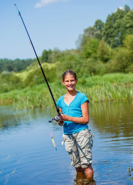 Риболовля дівчата — стокове фото