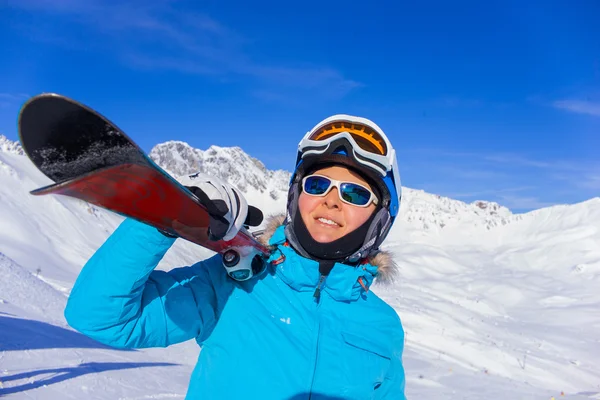 Mulher no esqui — Fotografia de Stock