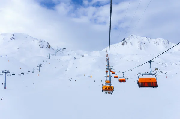 Lanovka, Ischgl, Rakousko. — Stock fotografie