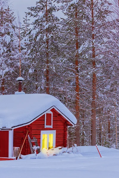 Röda huset. Finland — Stockfoto