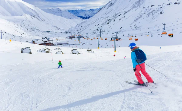 Woman On the Ski — Stock Photo, Image