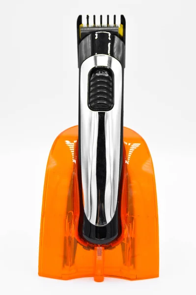 Akumulátorový Chromovaný Elektrický Holicí Strojek Oranžová Nabíječka Nabíjené Vlasy Nůžky — Stock fotografie