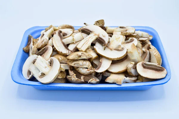 Blu Confezionato Sano Marrone Castagno Funghi Isolati Sfondo Bianco — Foto Stock