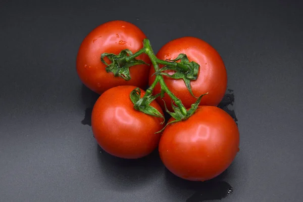 Pomodoro Fresco Saporito Tutto Biologico Pomodoro Fresco Biologico Rosso Isolato — Foto Stock