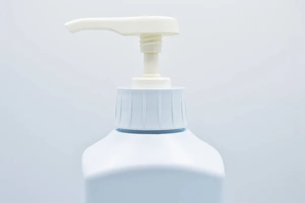 Plastic Witte Wasmiddelfles Cosmetisch Container Geïsoleerd Witte Achtergrond — Stockfoto