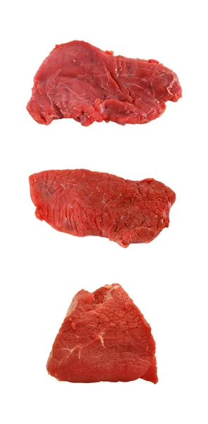 Чистые Свежие Куски Красного Сырого Мяса Говядины Изолированные Белом Фоне — стоковое фото