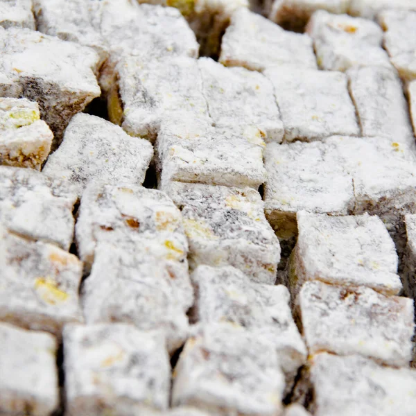 Türkisches Vergnügen Mit Pistazien Und Puderzucker Sorgfältig Verpackt — Stockfoto