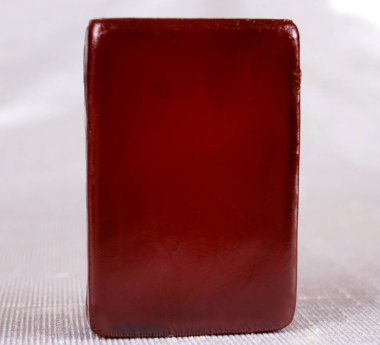 Turuncu ve sarı aromalı ve güzel kokulu sabunlar.