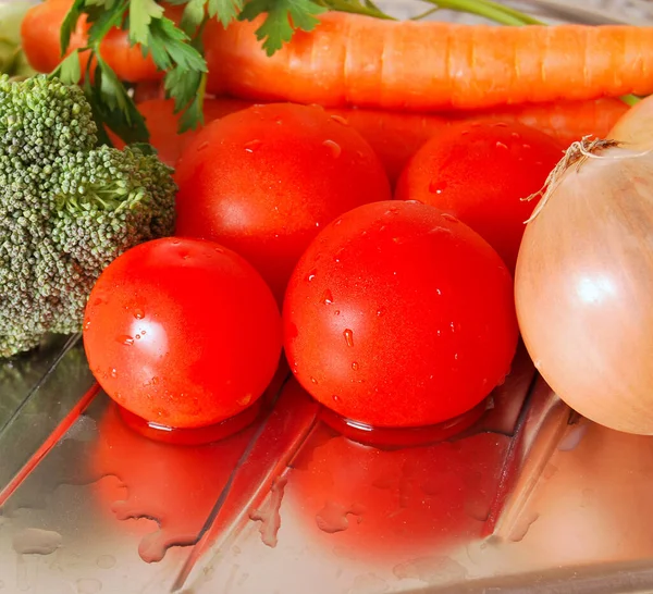 Surtido Verduras Orgánicas Frescas Saludables Fregadero Acero — Foto de Stock