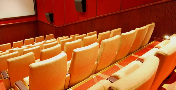 Modern Cinema Hall Empty Beige Comfortable Seats Movie Theater Seats — Stock Photo, Image