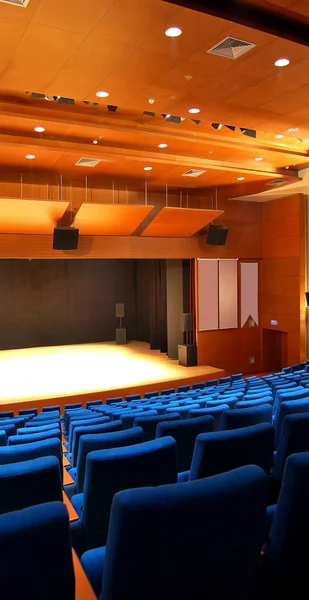Sala Cine Teatro Moderno Asientos Cómodos Vacíos Azules Asientos Cine — Foto de Stock