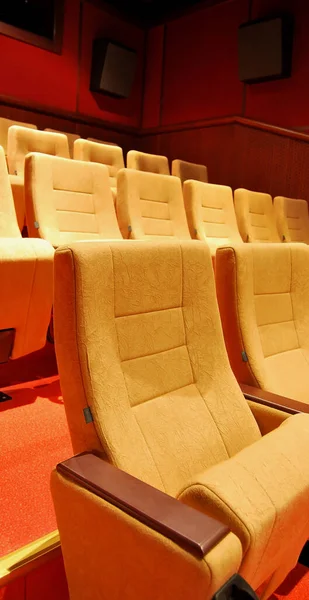 Moderna Sala Cinema Vuota Beige Comode Poltrone Sedili Cinema Sedia — Foto Stock