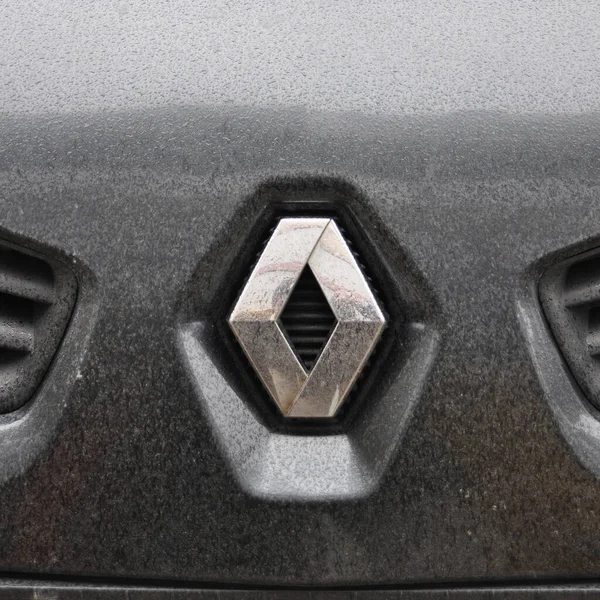 Renault Logo Metallo Cromato Auto Lusso Nella Città Istanbul Dicembre — Foto Stock