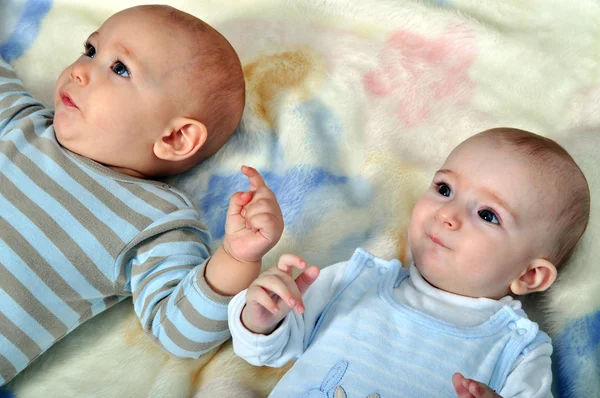 Lindos bebés —  Fotos de Stock