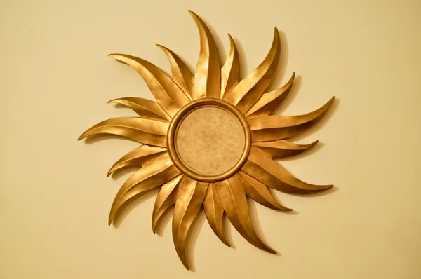 Altın güneş çerçeve