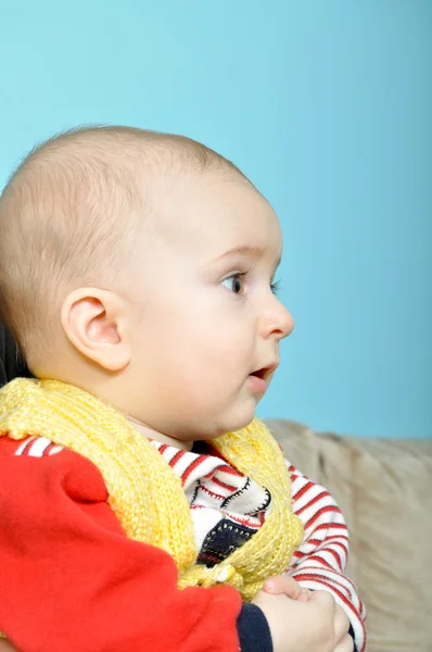 Niedliches Baby — Stockfoto