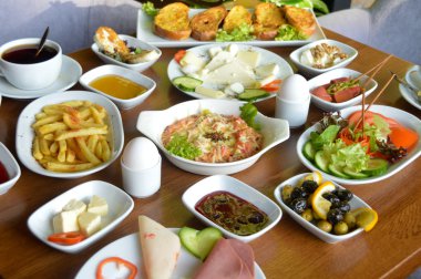 Mükemmel kahvaltı masası