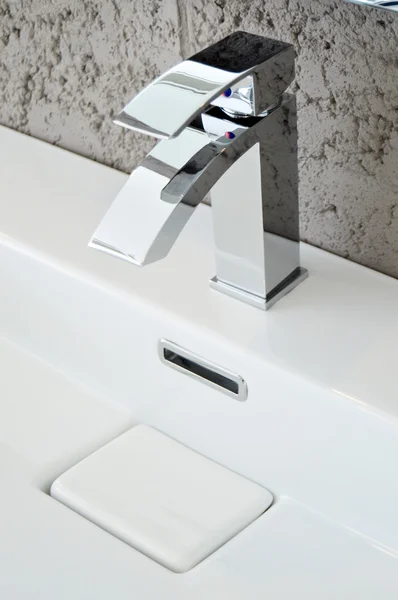 Lavabo de baño moderno — Foto de Stock