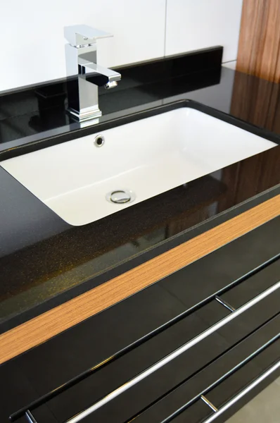 Modern bathroom sink — Stock Photo, Image