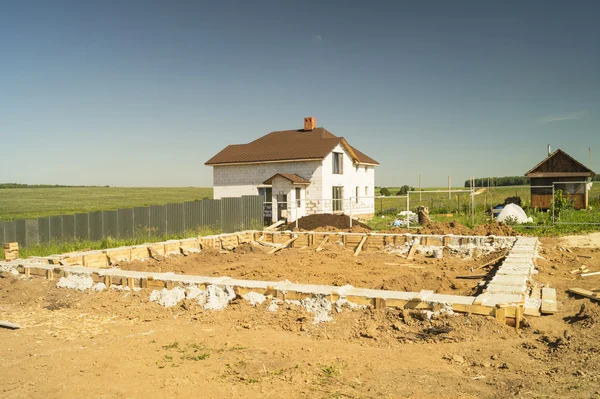 Bouw van het nieuwe gebouw — Stockfoto